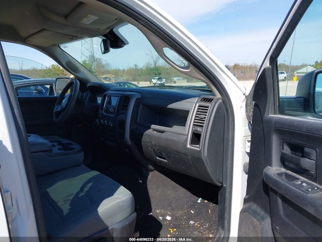 Ram 1500 Express  4x4 5'7 Box