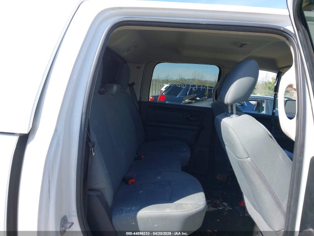 Ram 1500 Express  4x4 5'7 Box