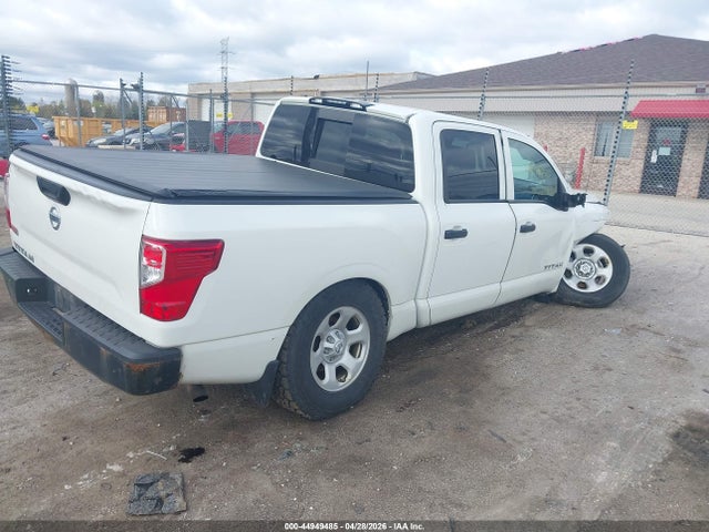Nissan Titan S