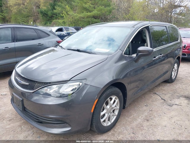 Chrysler Pacifica Touring