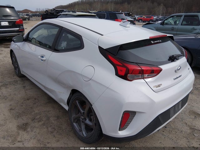Hyundai VELOSTER 2.0