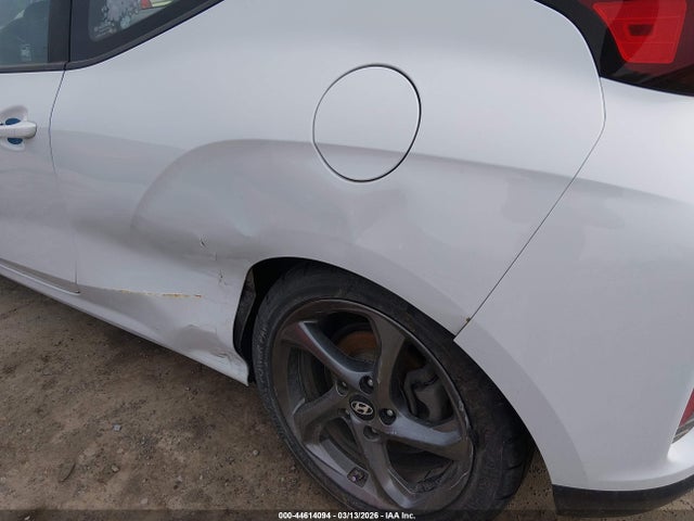 Hyundai VELOSTER 2.0