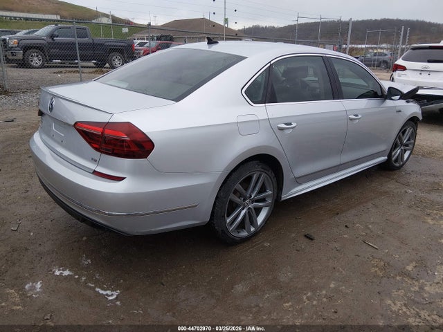 Volkswagen Passat 1.8t R-line