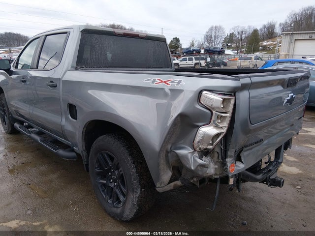 Chevrolet Silverado 1500 4wd  Short Bed Custom