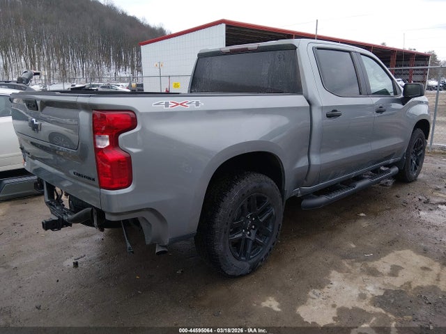 Chevrolet Silverado 1500 4wd  Short Bed Custom