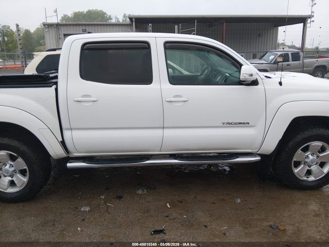 Toyota Tacoma Base V6