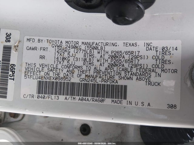 Toyota Tacoma Base V6