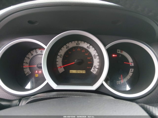 Toyota Tacoma Base V6