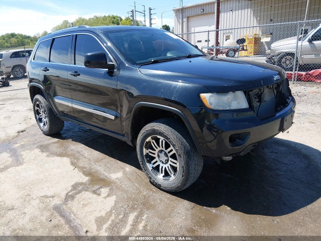 Salvage Jeep Grand Cherokee Image