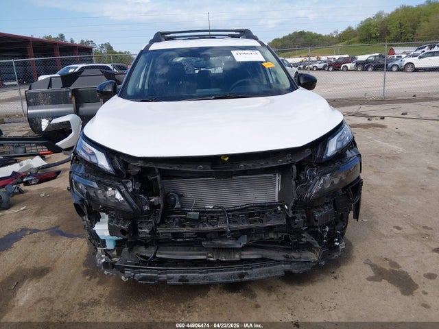 Nissan Rogue Rock Creek