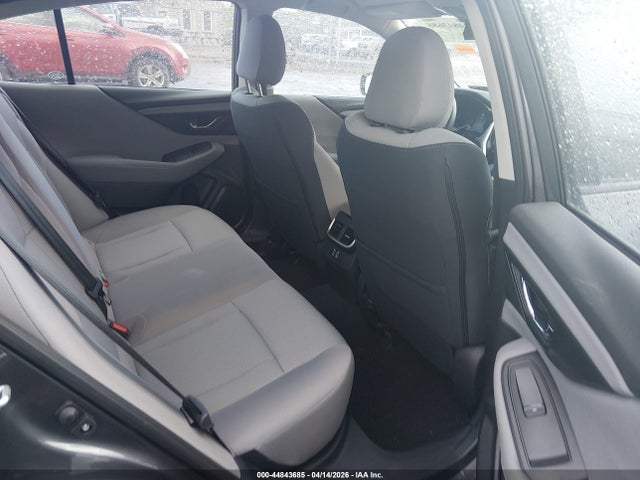 Subaru Legacy Premium