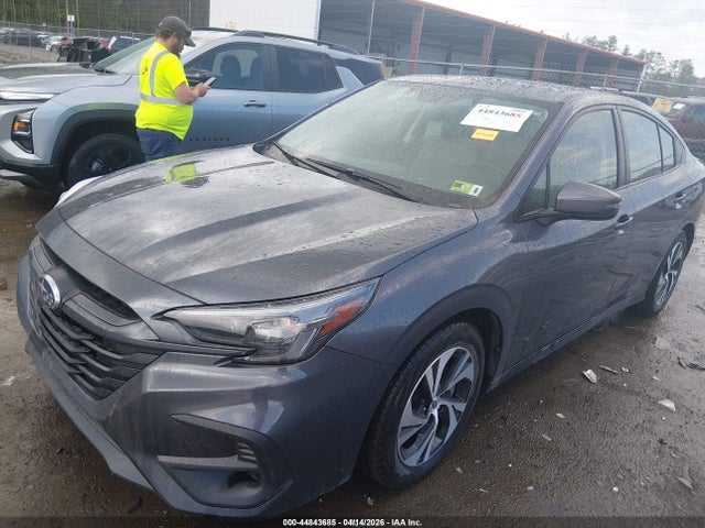 Subaru Legacy Premium