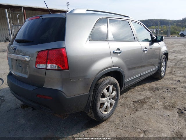 Kia Sorento Lx V6