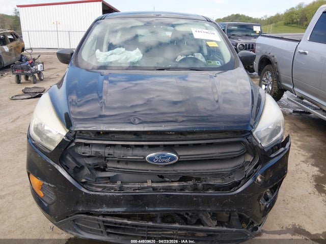 Ford Escape S