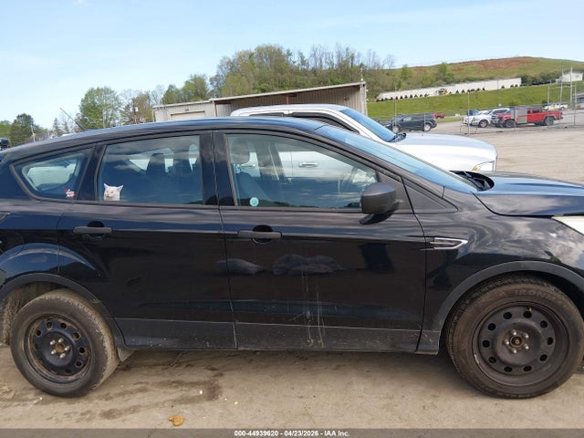Ford Escape S