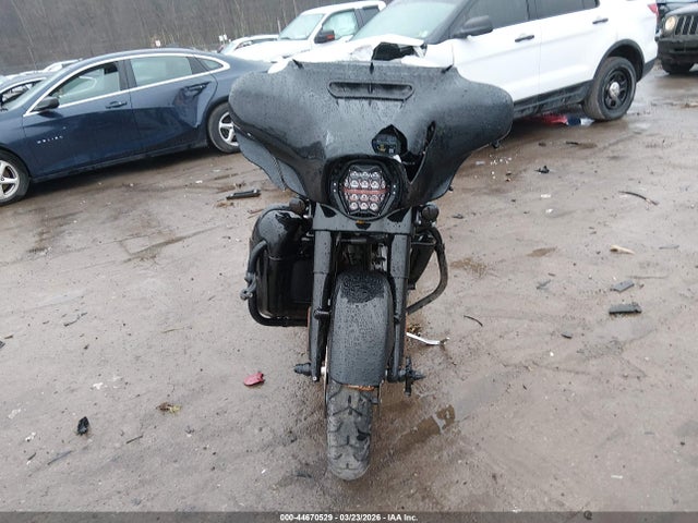 Harley-Davidson Flhxs