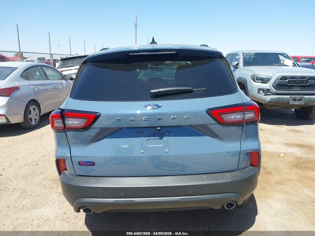 Ford Escape St-line