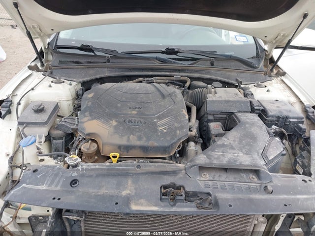 Kia Cadenza Premium