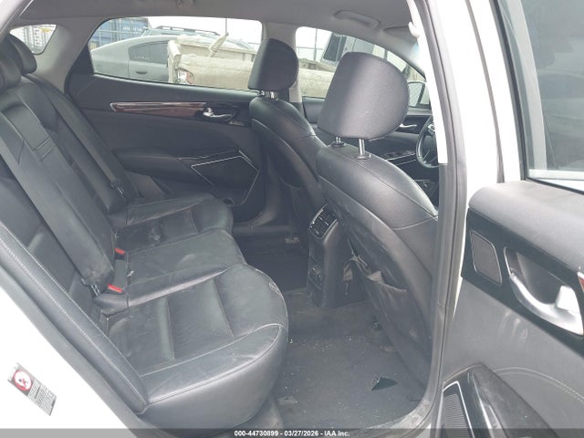 Kia Cadenza Premium