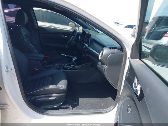 Kia Forte Gt-line