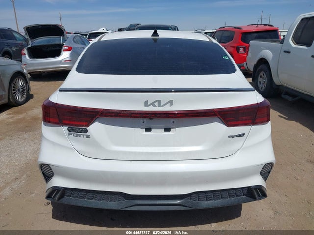 Kia Forte Gt-line