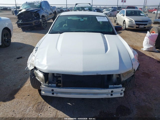 Ford Mustang V6 Premium