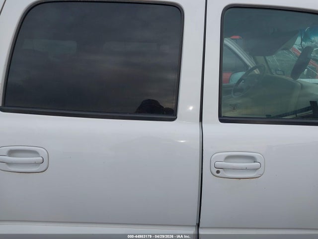 Chevrolet Suburban 1500 Lt