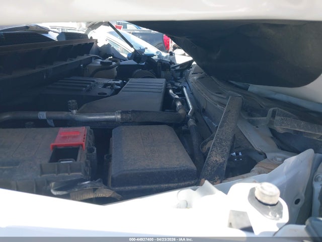 Chevrolet Silverado 1500 2wd  Short Bed Custom