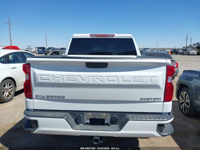 Chevrolet Silverado 1500 2wd  Short Bed Custom