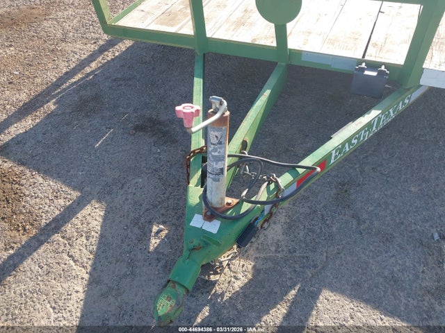 Trailer Utility Trail