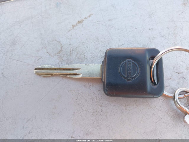 Nissan Versa 1.6 S+