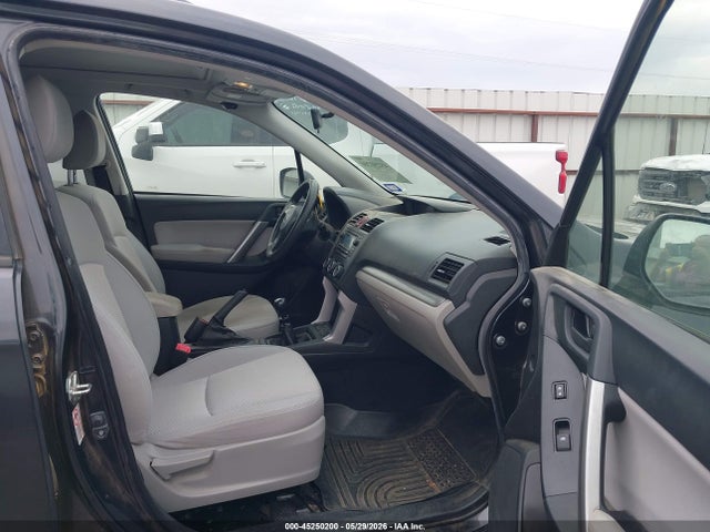 Subaru Forester 2.5i Premium