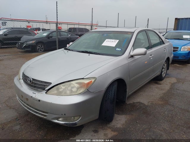 Toyota Camry Xle V6