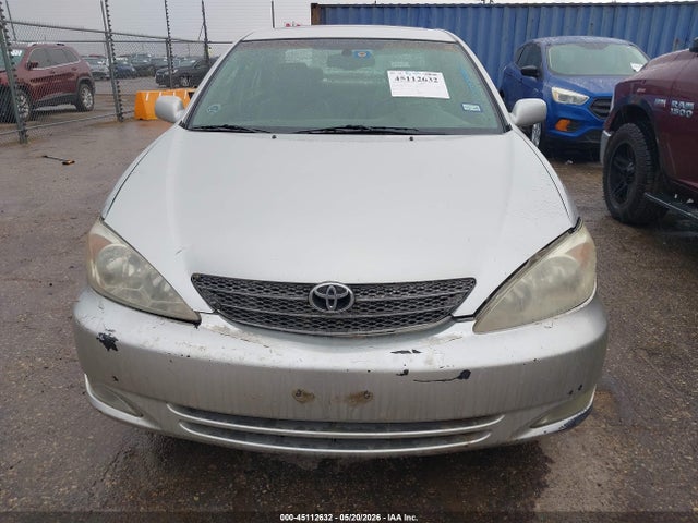 Toyota Camry Xle V6