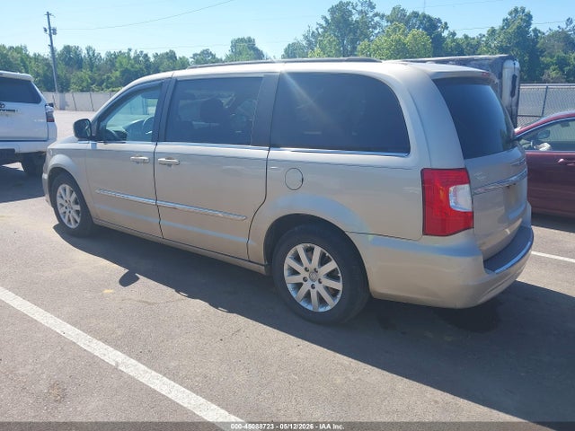 Chrysler Town & Country Touring