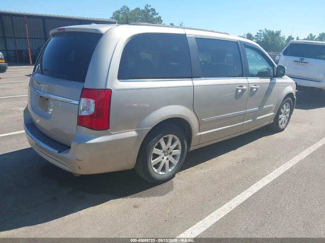 Chrysler Town & Country Touring
