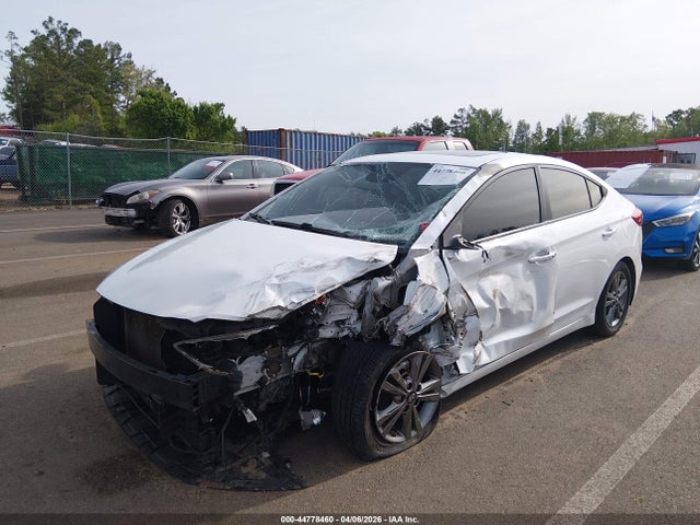 Hyundai ELANTRA Value Edition