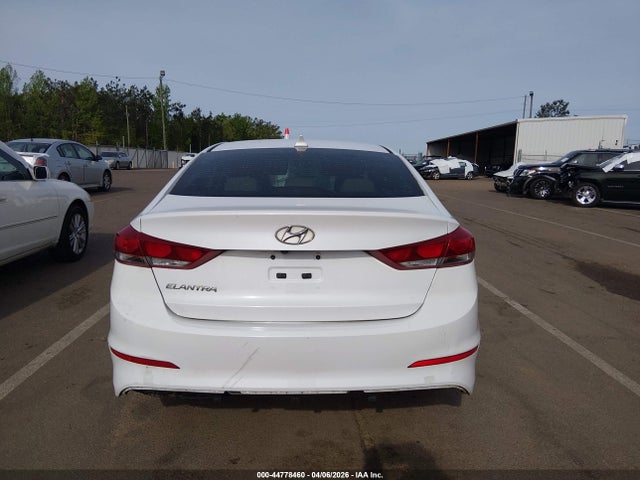Hyundai ELANTRA Value Edition