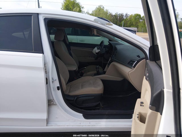 Hyundai ELANTRA Value Edition