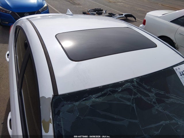Hyundai ELANTRA Value Edition