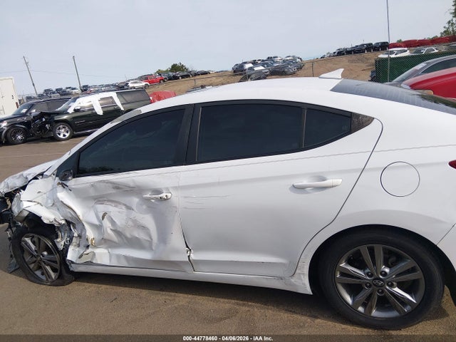 Hyundai ELANTRA Value Edition