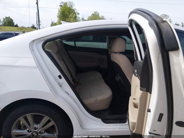 Hyundai ELANTRA Value Edition