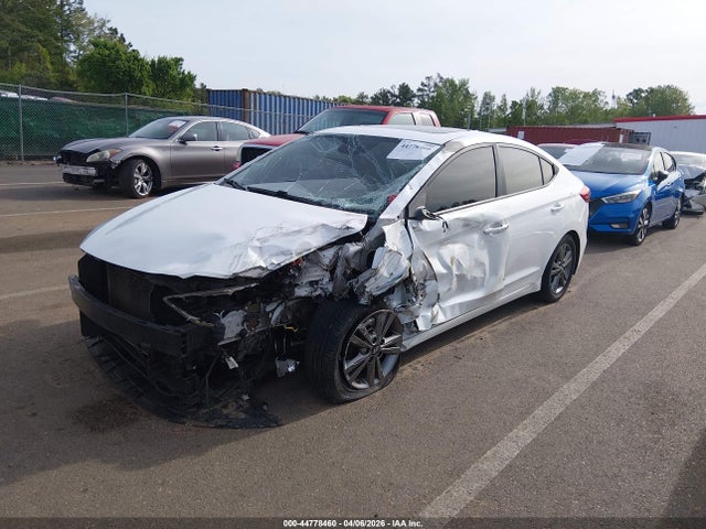 Hyundai ELANTRA Value Edition