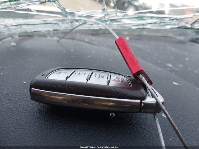 Hyundai ELANTRA Value Edition
