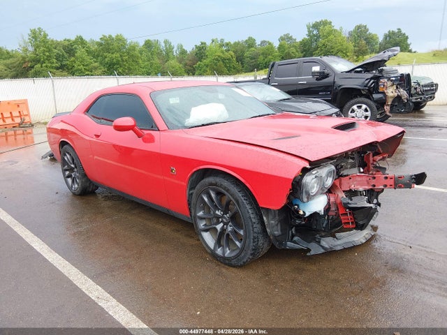Salvage Dodge Challenger Image