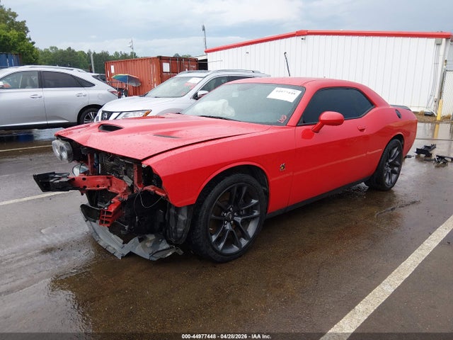 Dodge Challenger
