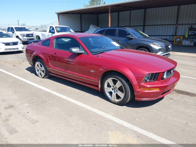 Salvage Ford Mustang Image