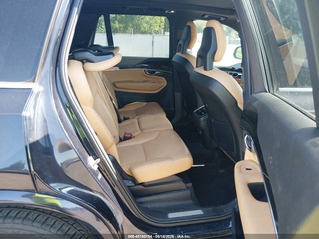 Volvo XC90 T6 Momentum
