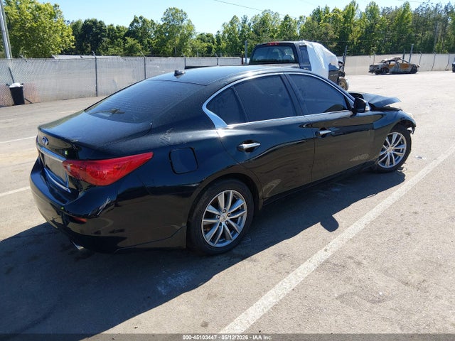 INFINITI Q50 Premium