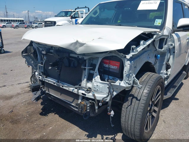Toyota 4Runner Limited